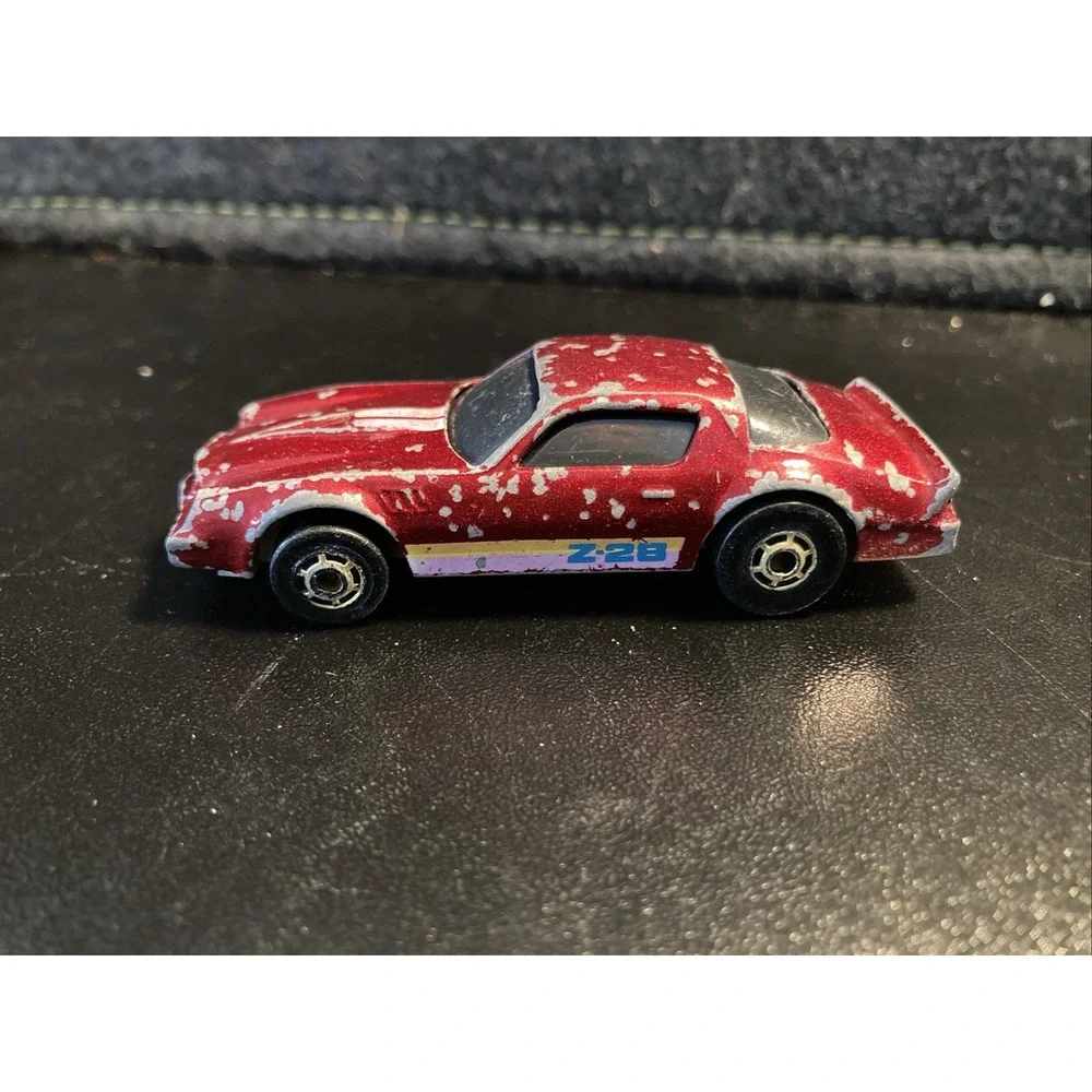 Hot‎ Wheels 1982 Camaro Z-28 | Red Metallic w/Gold Wheels | Chevrolet Z28